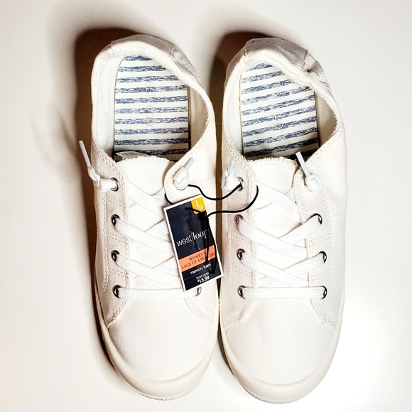 2 pairs of New women's white lace up sneakers - Picture 4 of 4